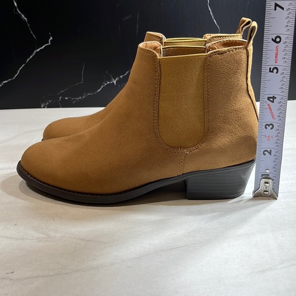 Refresh Tildon-03 Women’s Ankle Bootie Brown sz 6 - Picture 6 of 9